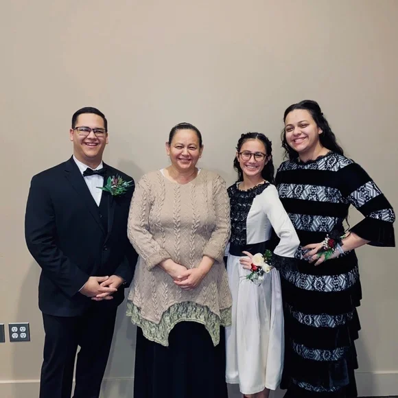 Dainty Jewells Dress / Velvet & Lace - Picture 5 of 5